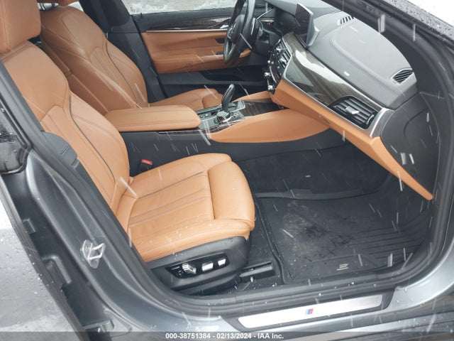 WBAJV6C54KBK08662 BMW 640i Gran Turismo Xdrive