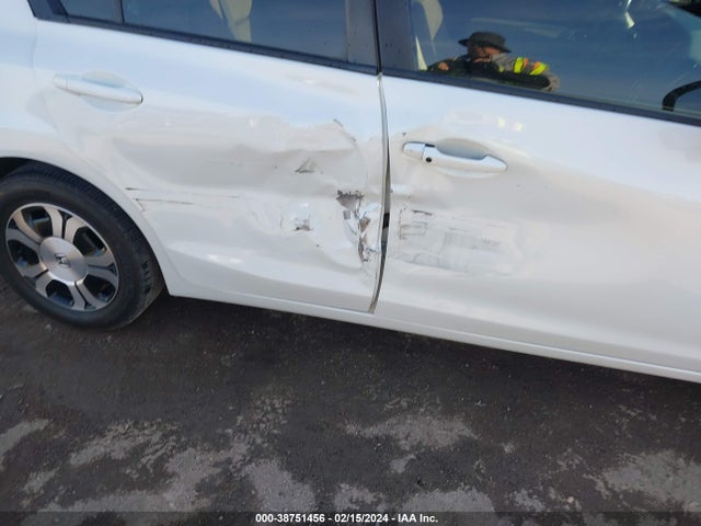 Honda CIVIC HYBRID 2015 19XFB4F2XFE000639 Image 6