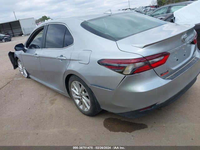 Toyota CAMRY LE 2023 4T1C11AK7PU797538 Image 3