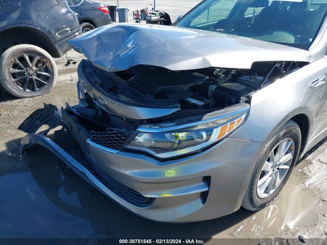 KIA Optima Lx 2017 5XXGT4L30HG134438 Image 12