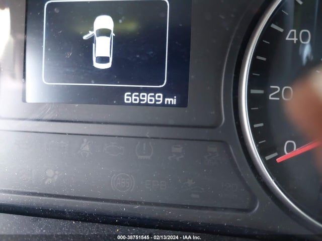 KIA Optima Lx 2017 5XXGT4L30HG134438 Image 7
