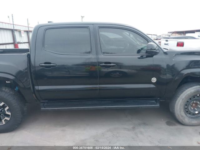 5TFAX5GNXJX120671 Toyota Tacoma Sr