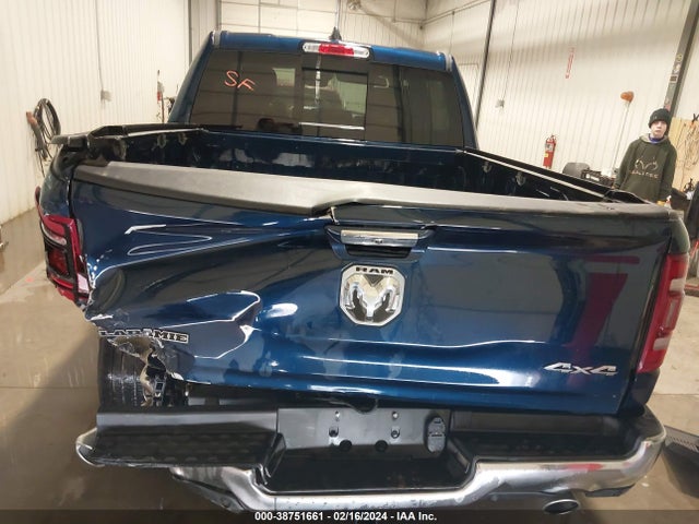 RAM 1500 Laramie  4x4 5'7 Box 2022 1C6SRFJT3NN262283 Image 16