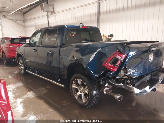 RAM 1500 Laramie  4x4 5'7 Box 2022 1C6SRFJT3NN262283 Image 3