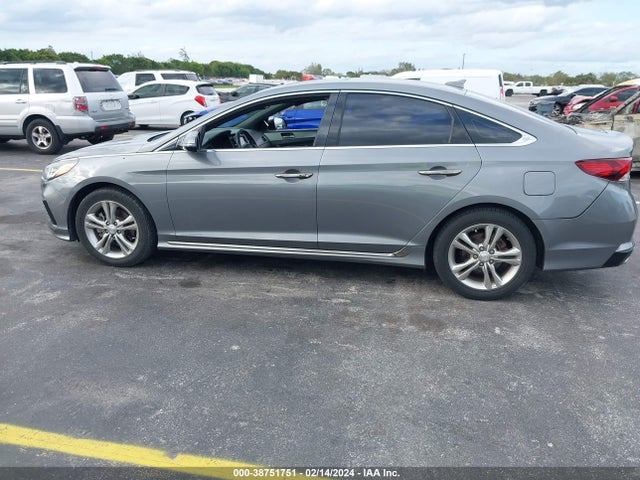 Hyundai Sonata Sport 2019 5NPE34AF7KH753540 Image 14