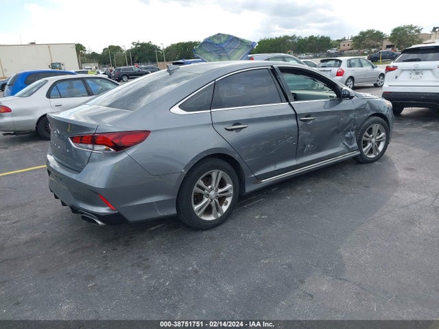 Hyundai Sonata Sport 2019 5NPE34AF7KH753540 Image 4