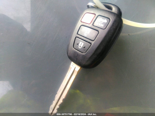 Toyota COROLLA SE 2018 2T1BURHE7JC079045 Image 11