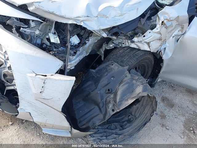 Toyota COROLLA LE 2021 5YFEPMAE5MP248548 Image 6