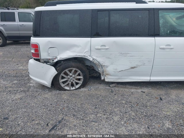 Ford FLEX SE 2018 2FMGK5B87JBA15681 Image 6
