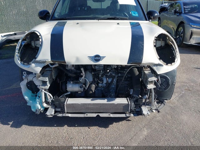 2019 MINI CONVERTIBLE WMWWG5C58K3H08489 Photo 5