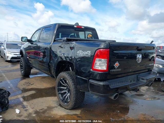 RAM 1500 Big Horn  4x4 5'7 Box 2022 1C6SRFFT9NN423681 Image 3