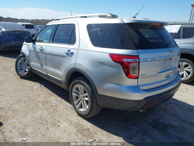 Ford EXPLORER XLT 2014 1FM5K7D81EGA89161 Image 3