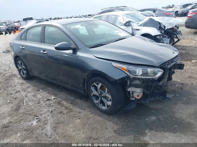 2019 3KPF24AD2KE103959 main image