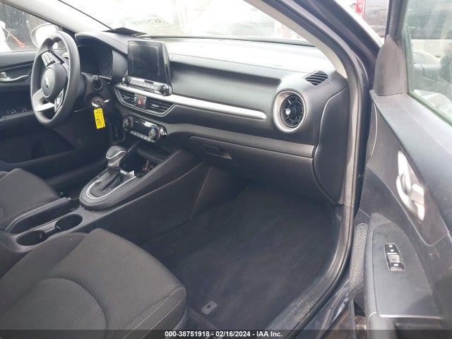 KIA Forte Lxs 2019 3KPF24AD2KE103959 Image 5