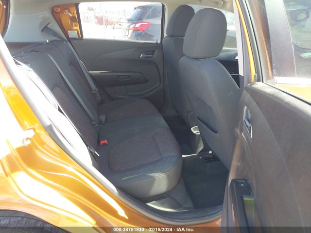 1G1JC6SB6J4114178 Chevrolet Sonic Lt Manual