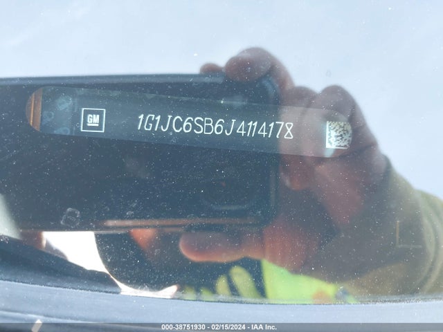 1G1JC6SB6J4114178 Chevrolet Sonic Lt Manual