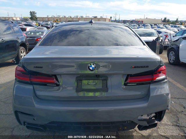 BMW M550i Xdrive 2021 WBA13BK02MCF21830 Image 16
