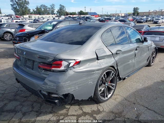 BMW M550i Xdrive 2021 WBA13BK02MCF21830 Image 4