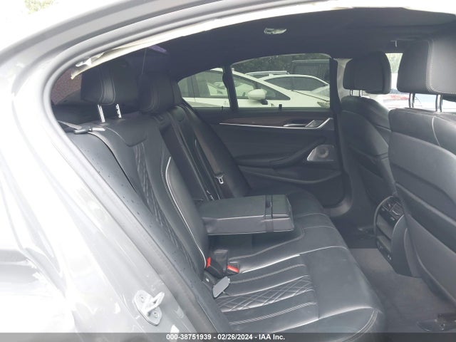 BMW M550i Xdrive 2021 WBA13BK02MCF21830 Image 8