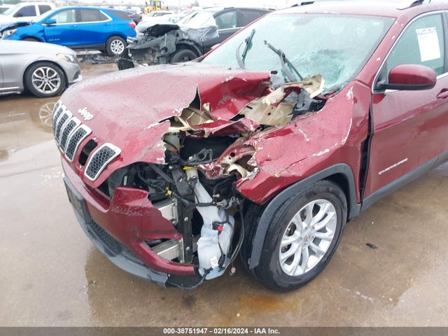 1C4PJLLX8KD170821 Jeep Cherokee Latitude Plus Fwd