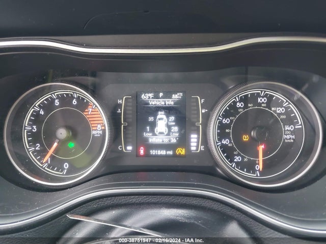 1C4PJLLX8KD170821 Jeep Cherokee Latitude Plus Fwd