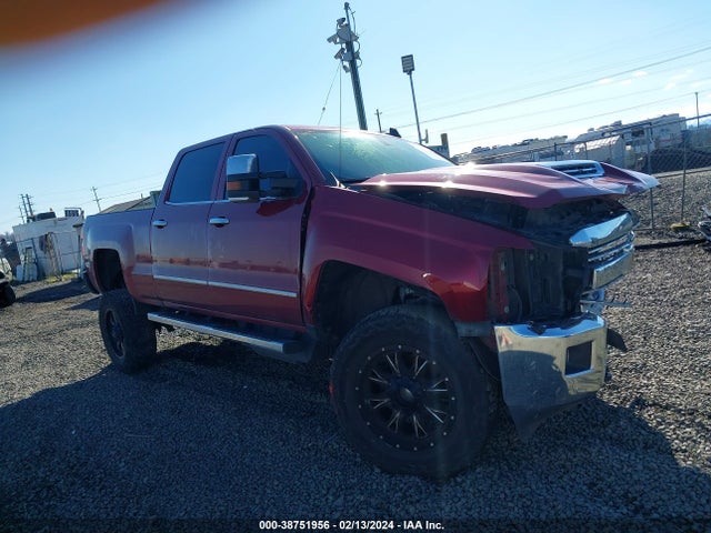 2018 1GC1KWEY6JF246985 main image