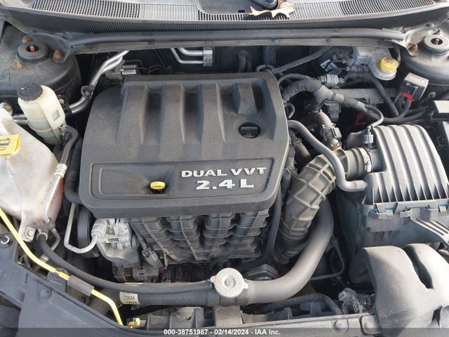 1C3CCBBB7EN128507 Chrysler 200 Touring