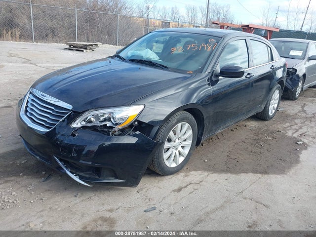 1C3CCBBB7EN128507 Chrysler 200 Touring