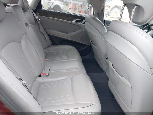 Hyundai Genesis 3.8 2015 KMHGN4JE9FU037904 Image 8