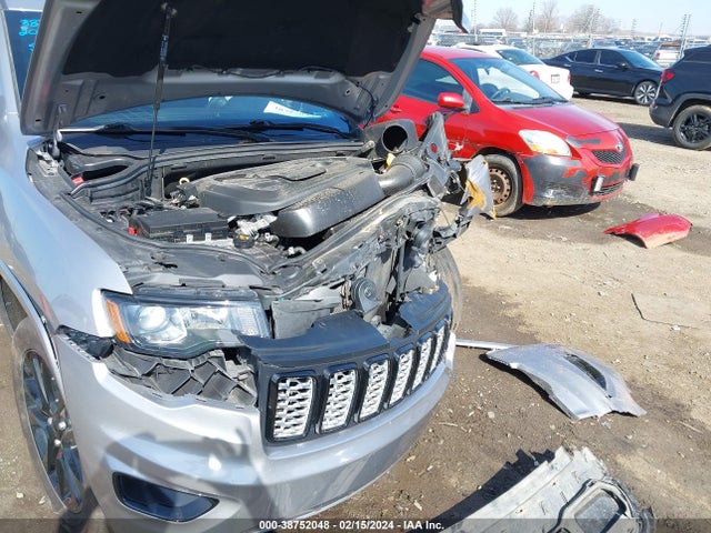 1C4RJEAG4LC212352 Jeep Grand Cherokee Altitude 4x2