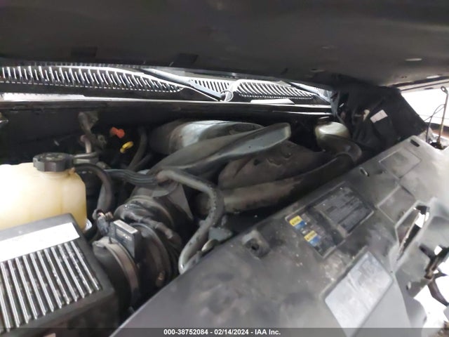 2004 GMC SIERRA 1500 WORK TRUCK VIN: 2GTEC19V941273238