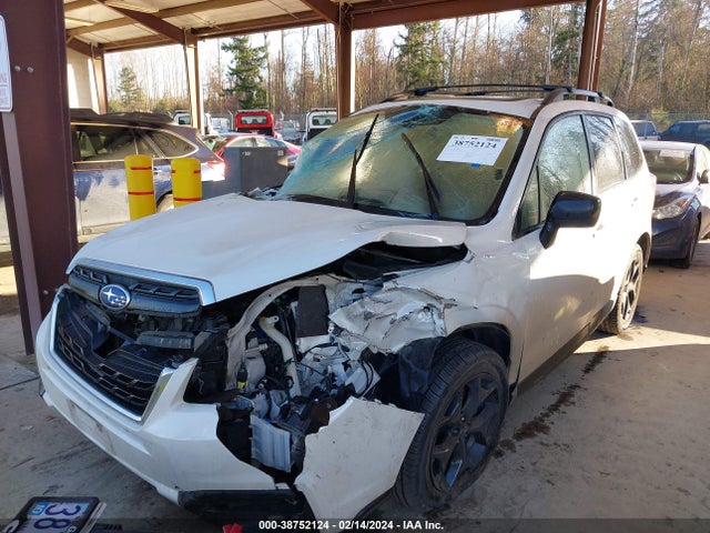 Subaru Forester 2.5i Premium 2018 JF2SJAEC1JH462781 Image 2