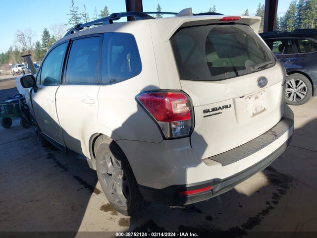 Subaru Forester 2.5i Premium 2018 JF2SJAEC1JH462781 Image 3