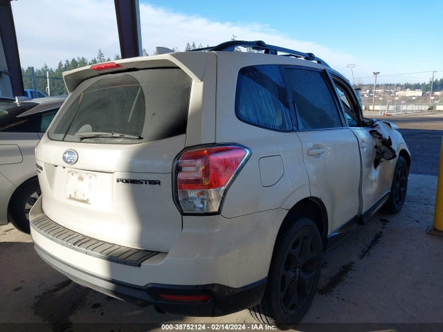 Subaru Forester 2.5i Premium 2018 JF2SJAEC1JH462781 Image 4