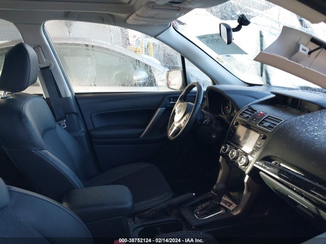 Subaru Forester 2.5i Premium 2018 JF2SJAEC1JH462781 Image 5
