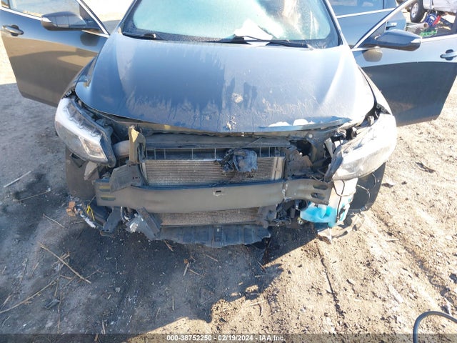 Chevrolet MALIBU 1LT 2016 1G1ZE5ST4GF310620 Image 6