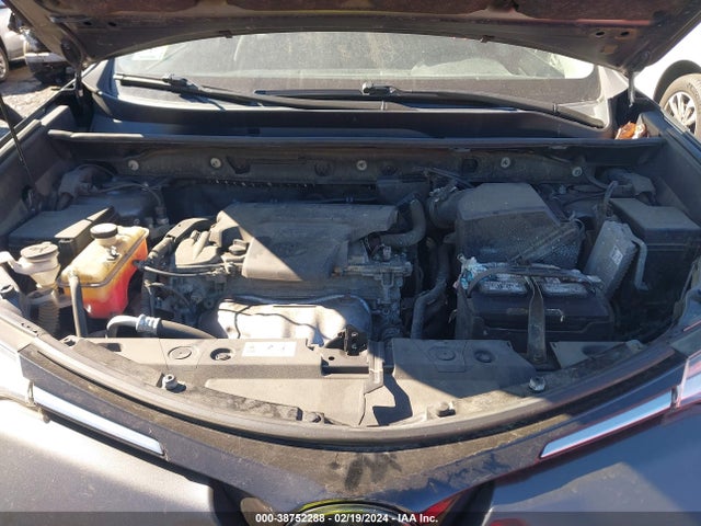 Toyota Rav4 Xle 2017 JTMRFREV7HD218634 Image 10