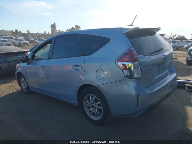 Toyota Prius V Four 2015 JTDZN3EU6FJ023470 Image 3