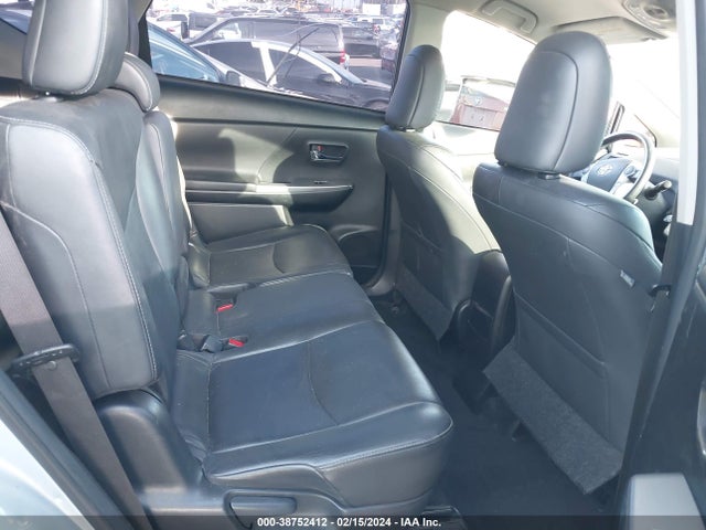 Toyota Prius V Four 2015 JTDZN3EU6FJ023470 Image 8