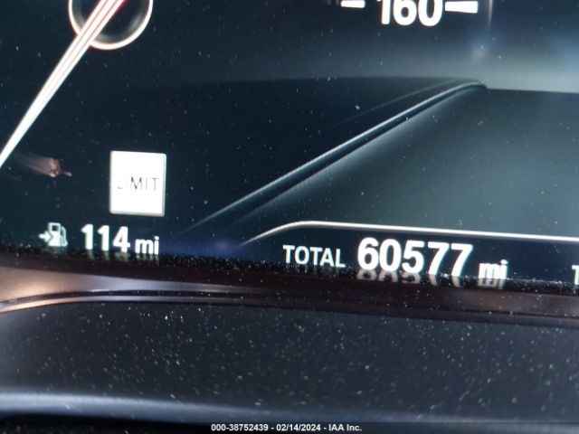 WBAJA5C5XKBX87775 BMW 530I