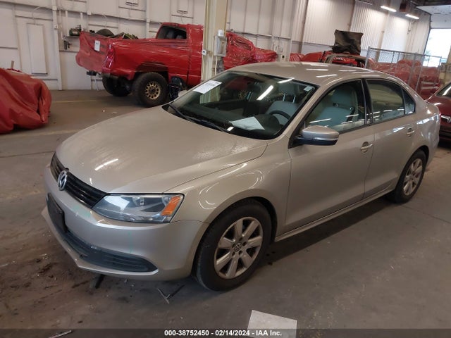 3VWD17AJ5EM247806 Volkswagen Jetta 1.8t Se
