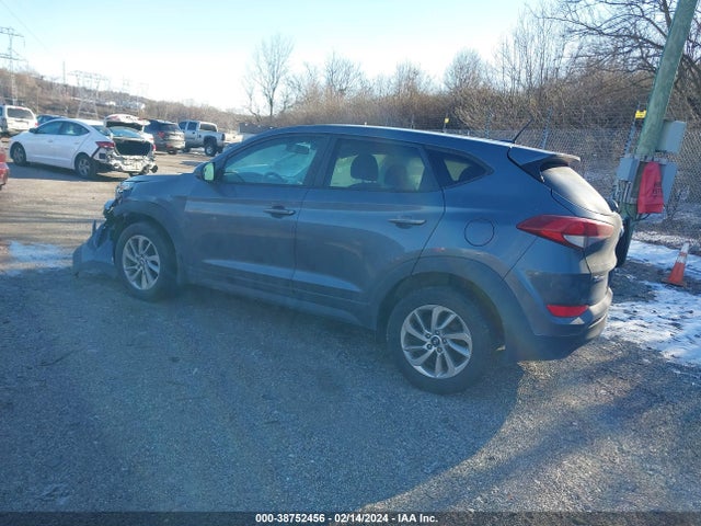 Hyundai TUCSON SE 2016 KM8J23A43GU180736 Image 3