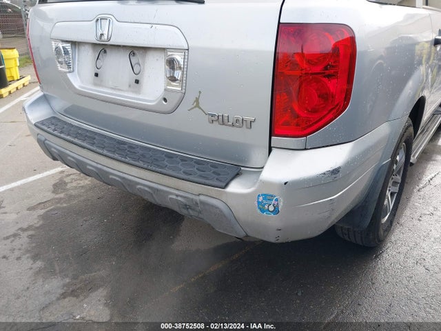 2004 HONDA PILOT EX VIN: 2HKYF18494H593378