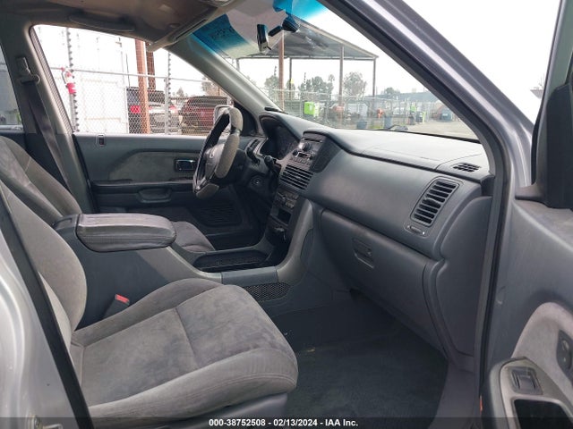 2004 HONDA PILOT EX VIN: 2HKYF18494H593378