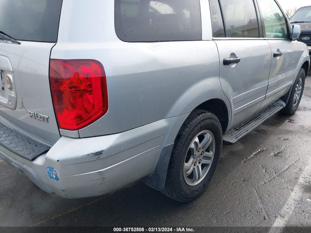 2004 HONDA PILOT EX VIN: 2HKYF18494H593378