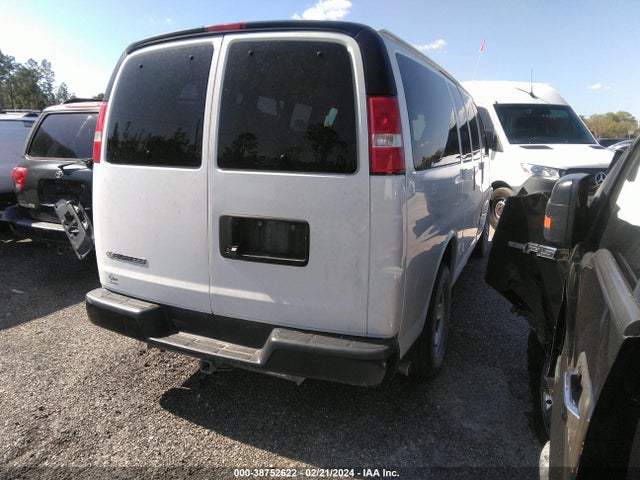 Chevrolet Express 2500 Ls 2019 1GAWGEFG3K1351711 Image 4