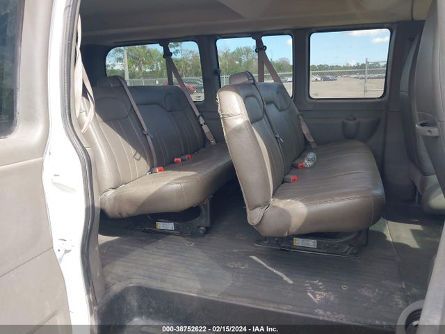 Chevrolet Express 2500 Ls 2019 1GAWGEFG3K1351711 Image 8