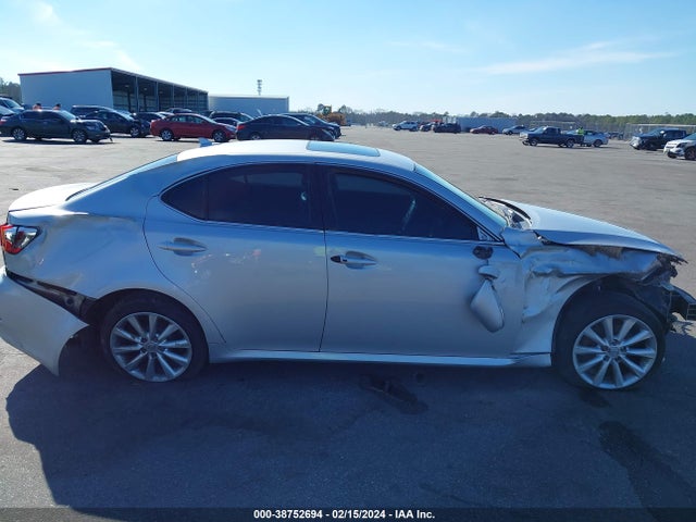 2009 LEXUS IS 250 VIN: JTHCK262095030335
