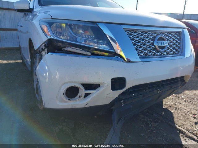 2014 NISSAN PATHFINDER PLATINUM VIN: 5N1AR2MN1EC686840