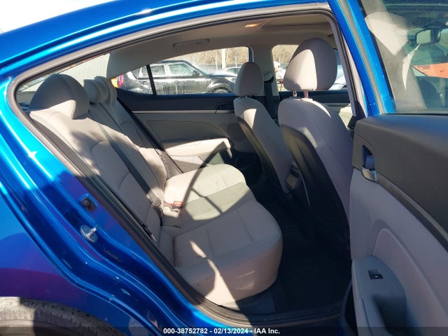Hyundai Elantra Value Edition 2018 5NPD84LF2JH320474 Image 8